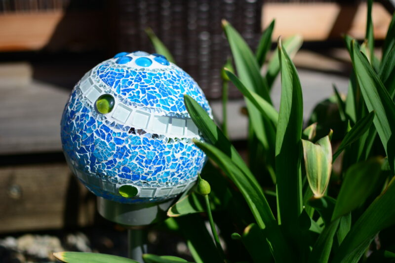 Solarkugel Ø15cm blau/türkis/weiß – Bild 2