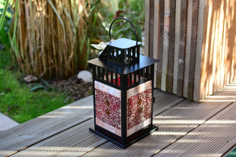 Mosaik Laterne schwarz rot/creme/braun