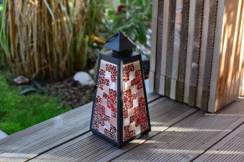 Mosaik Laterne schwarz rot/perlmutt