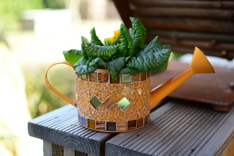 Mosaik Dekogießkanne orange/braun
