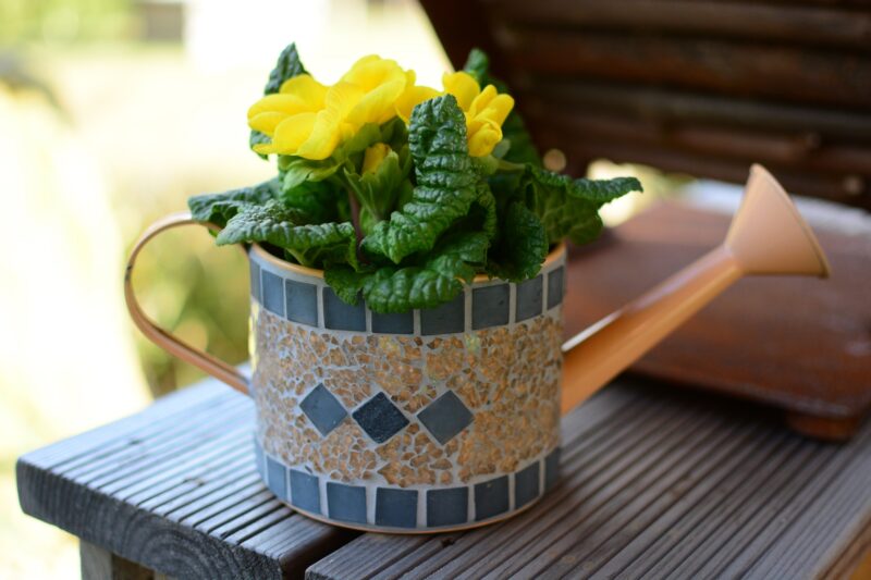 Mosaik Dekogießkanne orange/grau