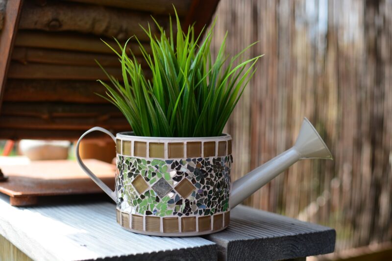 Mosaik Gießkanne grau/braun