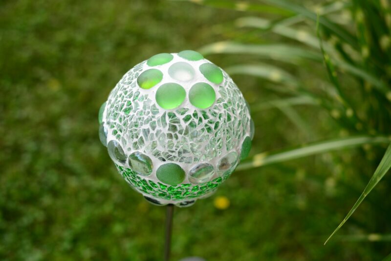 Solarkugel hoch grün/transparent Ø10cm