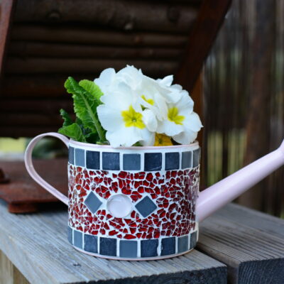 Mosaik Dekogießkanne rot/grau