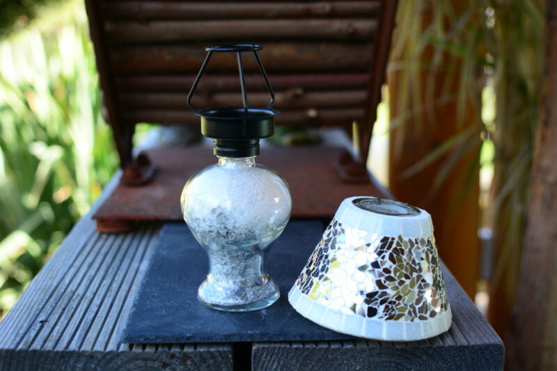 Mosaik Teelichtlampe grau/weiß – Bild 2