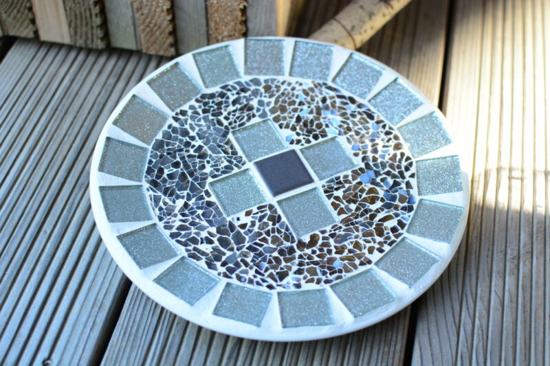 Mosaik Designteller rund 20cm grau/silber