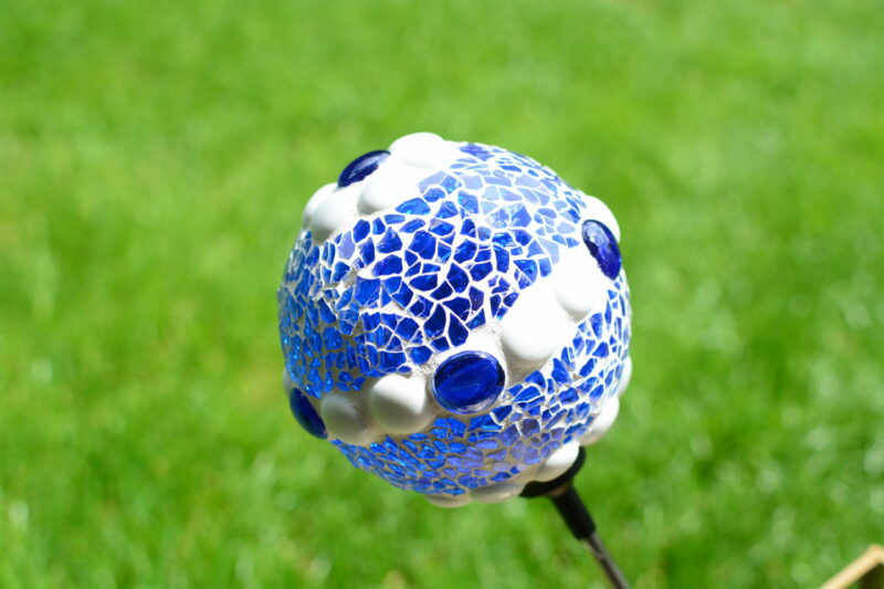 Solarkugel hoch blau/weiß Ø10cm