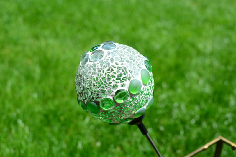Solarkugel hoch grün/transparent Ø10cm