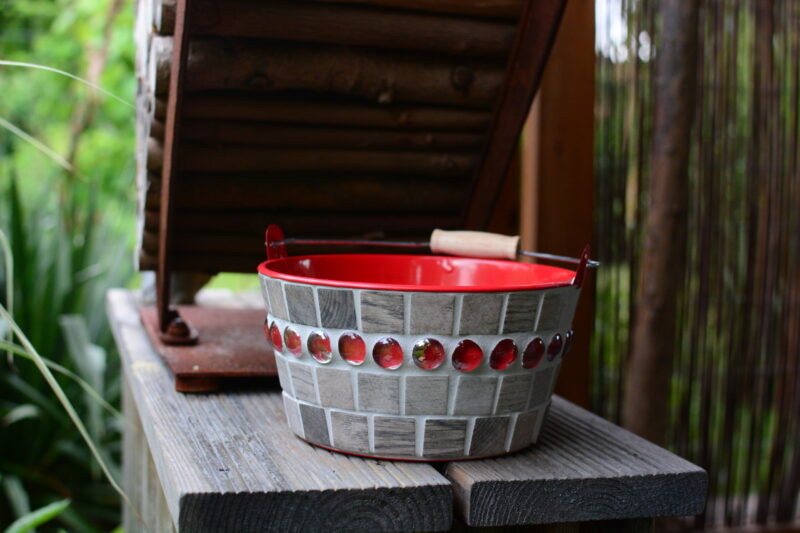 Mosaik Blumentopf rot grau/holzoptik