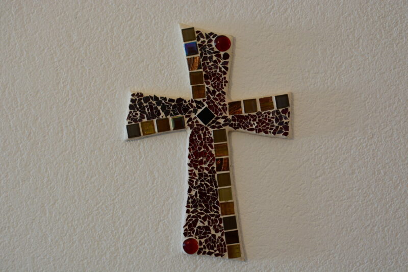 Mosaik Kreuz 25x18cm rot/braunmix