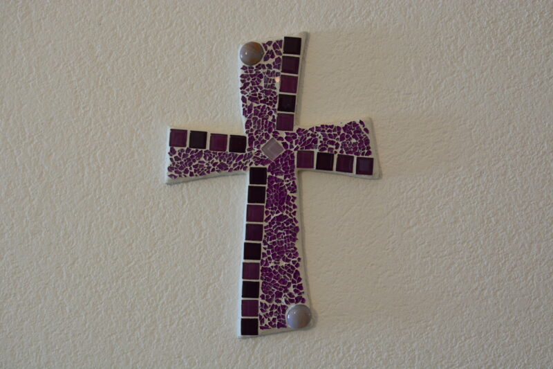 Mosaik Kreuz 25x18cm lilamix