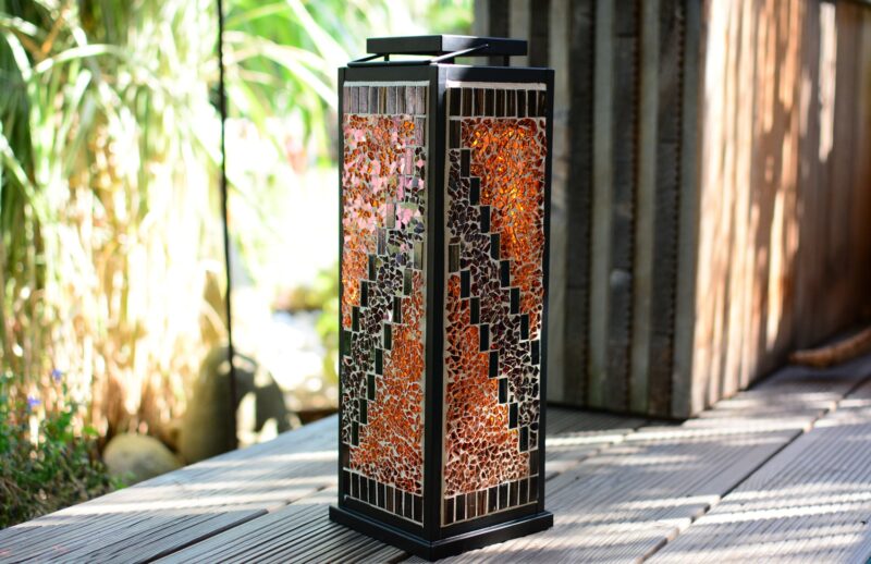 Mosaik Laterne schwarz orange/braun