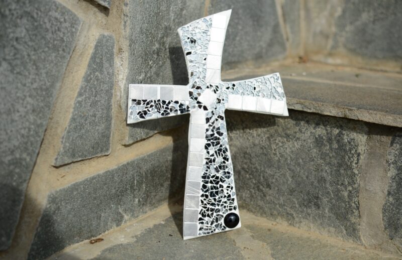Mosaik Kreuz 25x18cm grau/silber